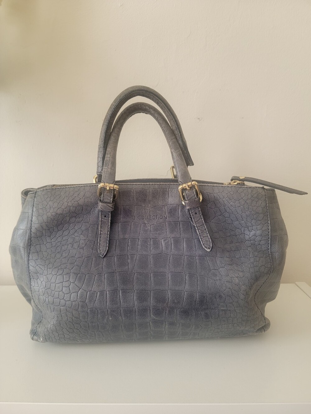 Tj Collection B Croc-Embossed Leather Satchel in Washed Out Blue